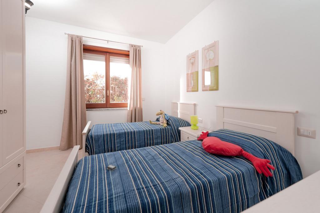 Livingapple Beach Minturno Habitación foto