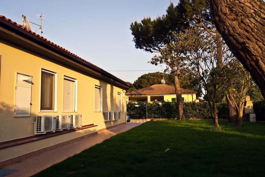 Livingapple Beach Minturno Exterior foto