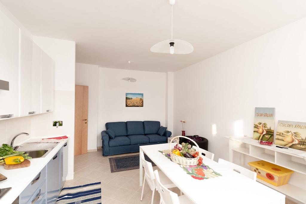 Livingapple Beach Minturno Habitación foto