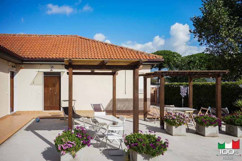 Livingapple Beach Minturno Exterior foto